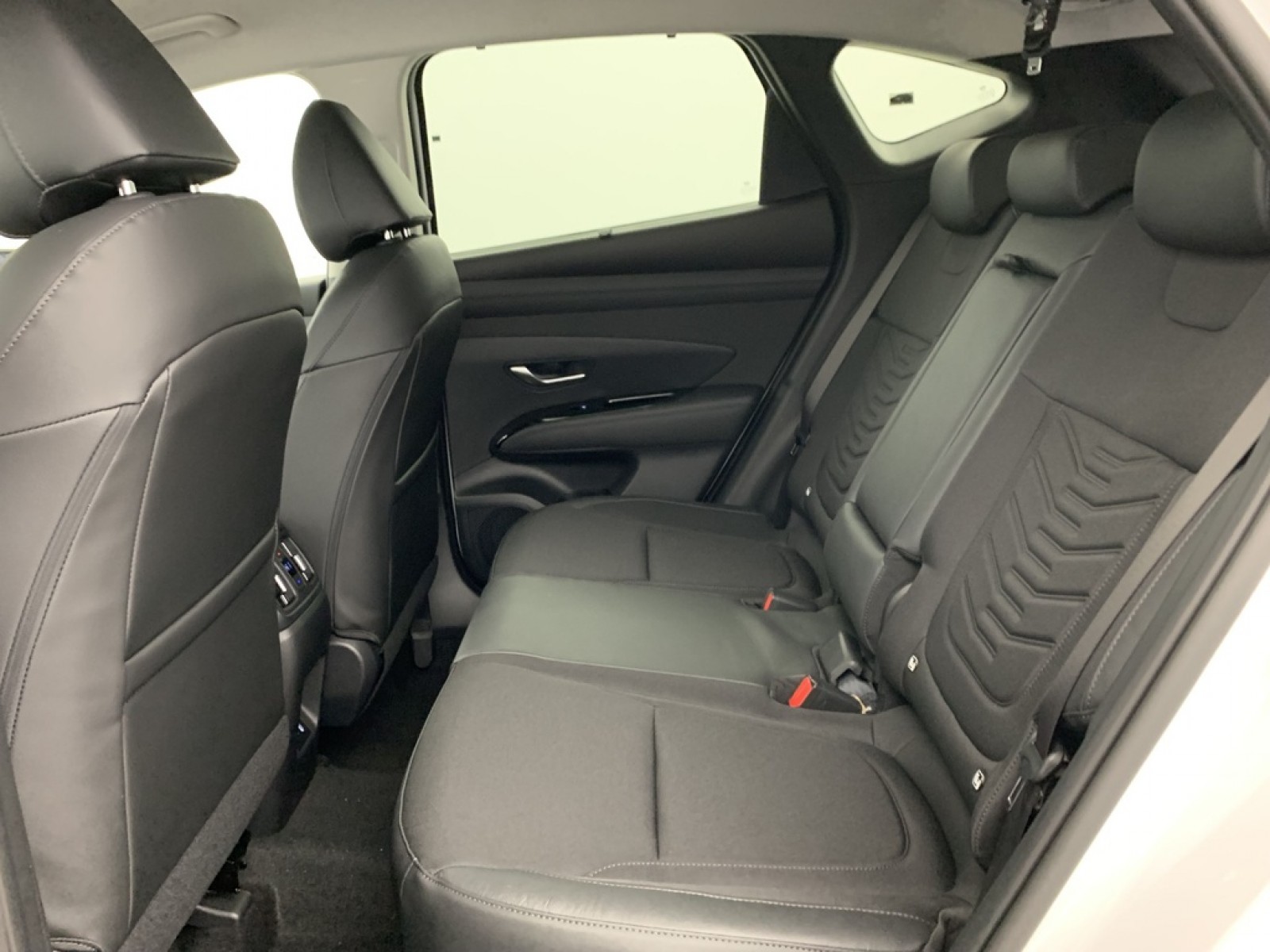 HYUNDAI - Tucson - #857559 - 17