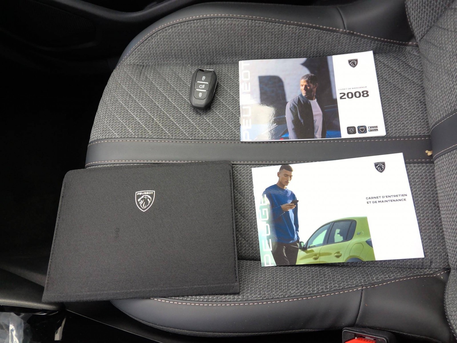 PEUGEOT - 2008 - #861526 - 8