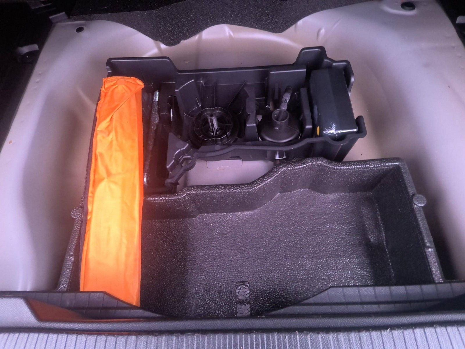 PEUGEOT - 2008 - #861541 - 6