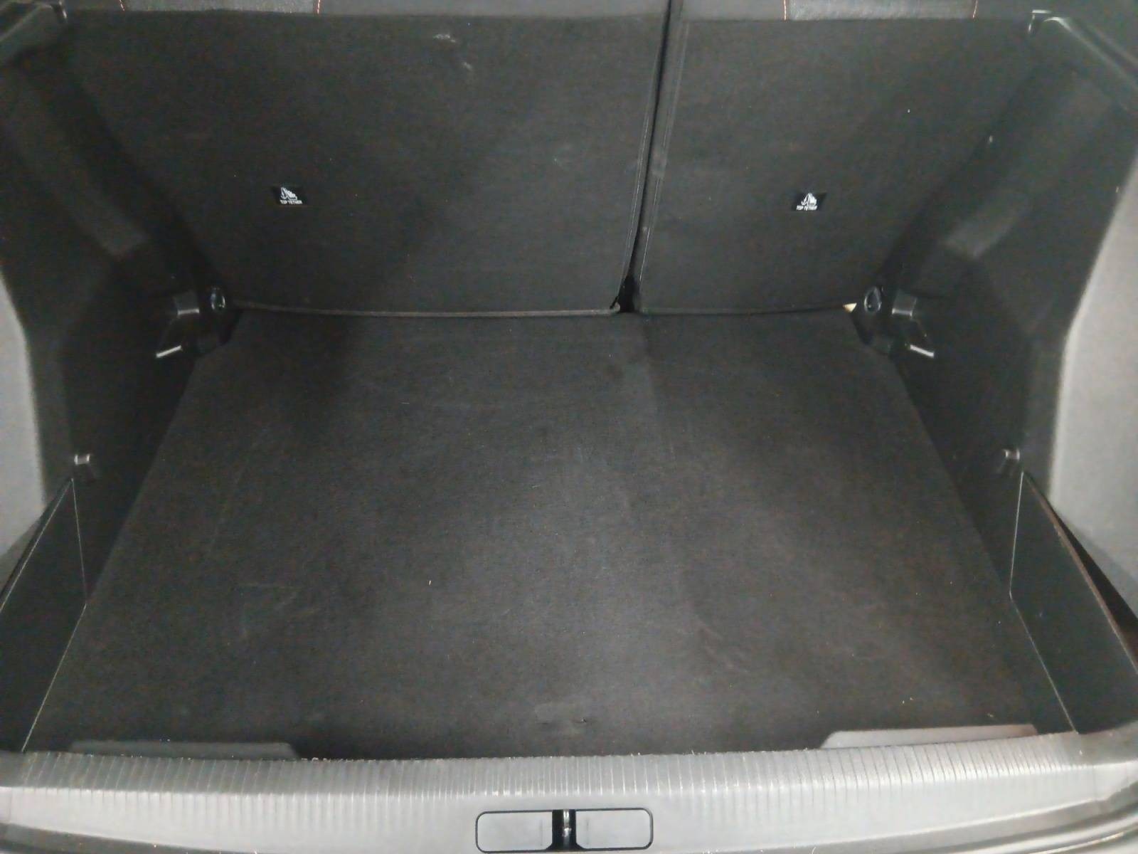 PEUGEOT - 2008 - #861618 - 13