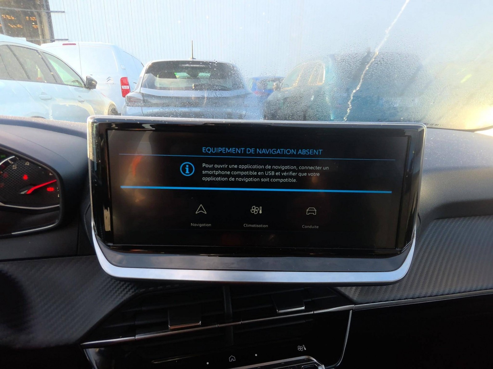 PEUGEOT - 208 - #861548 - 4