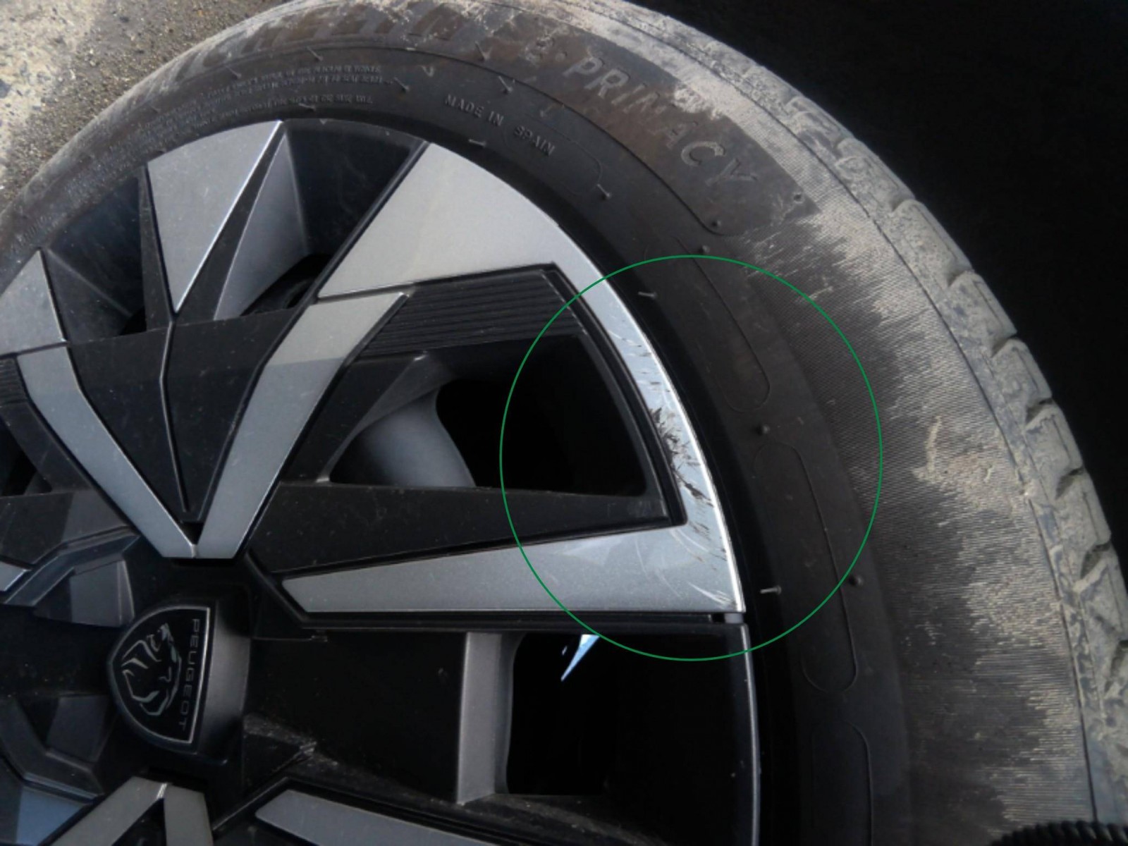 PEUGEOT - 208 - #861548 - 9