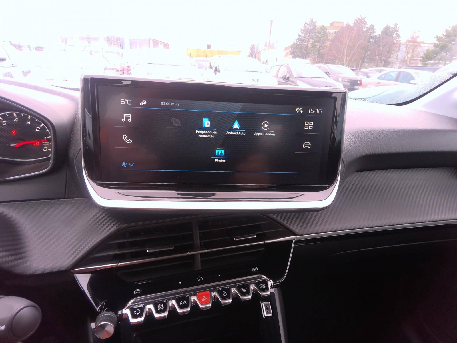 PEUGEOT - 208 - #861549 - 5