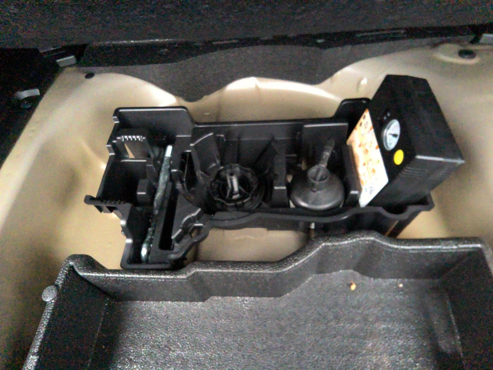 PEUGEOT - 2008 - #861611 - 6