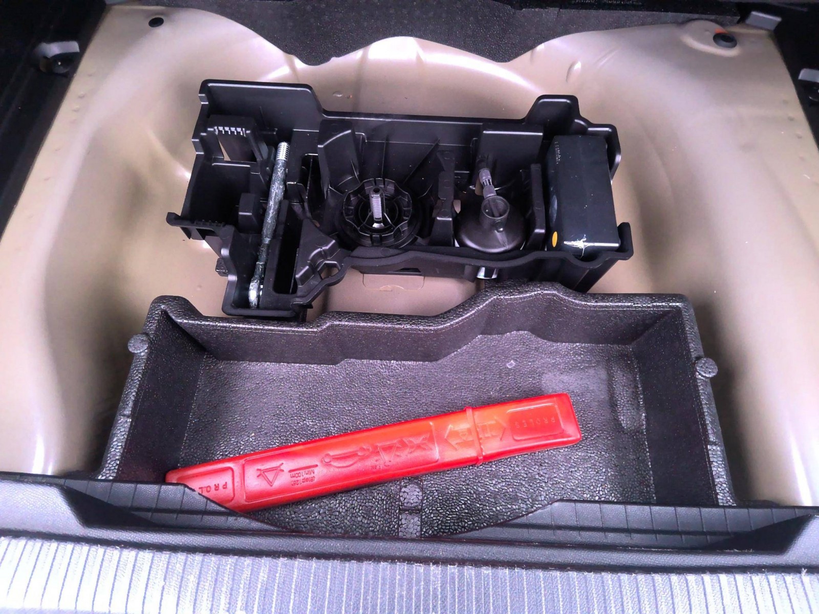 PEUGEOT - 2008 - #861613 - 7