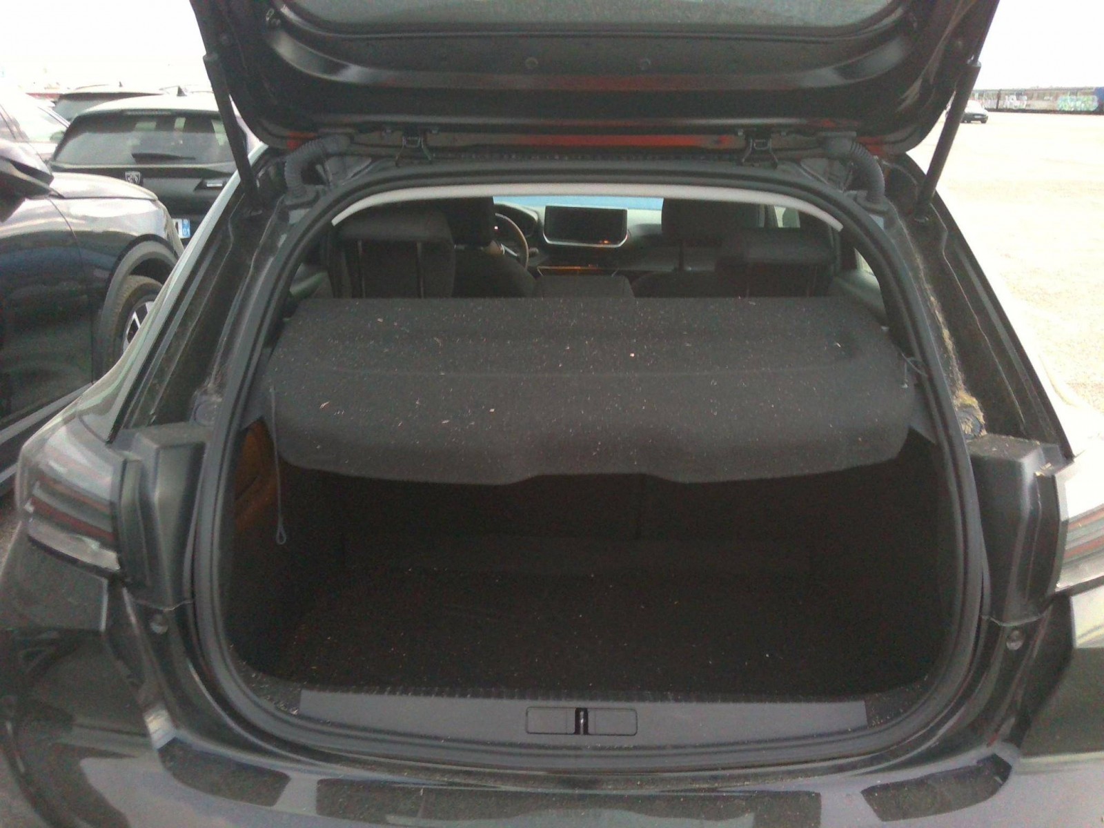 PEUGEOT - 208 - #861636 - 4