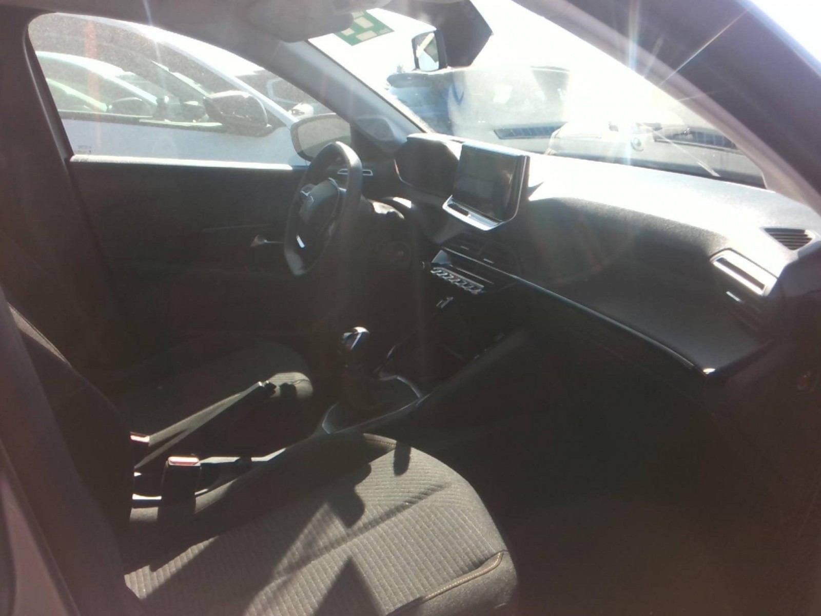 PEUGEOT - 208 - #861634 - 2