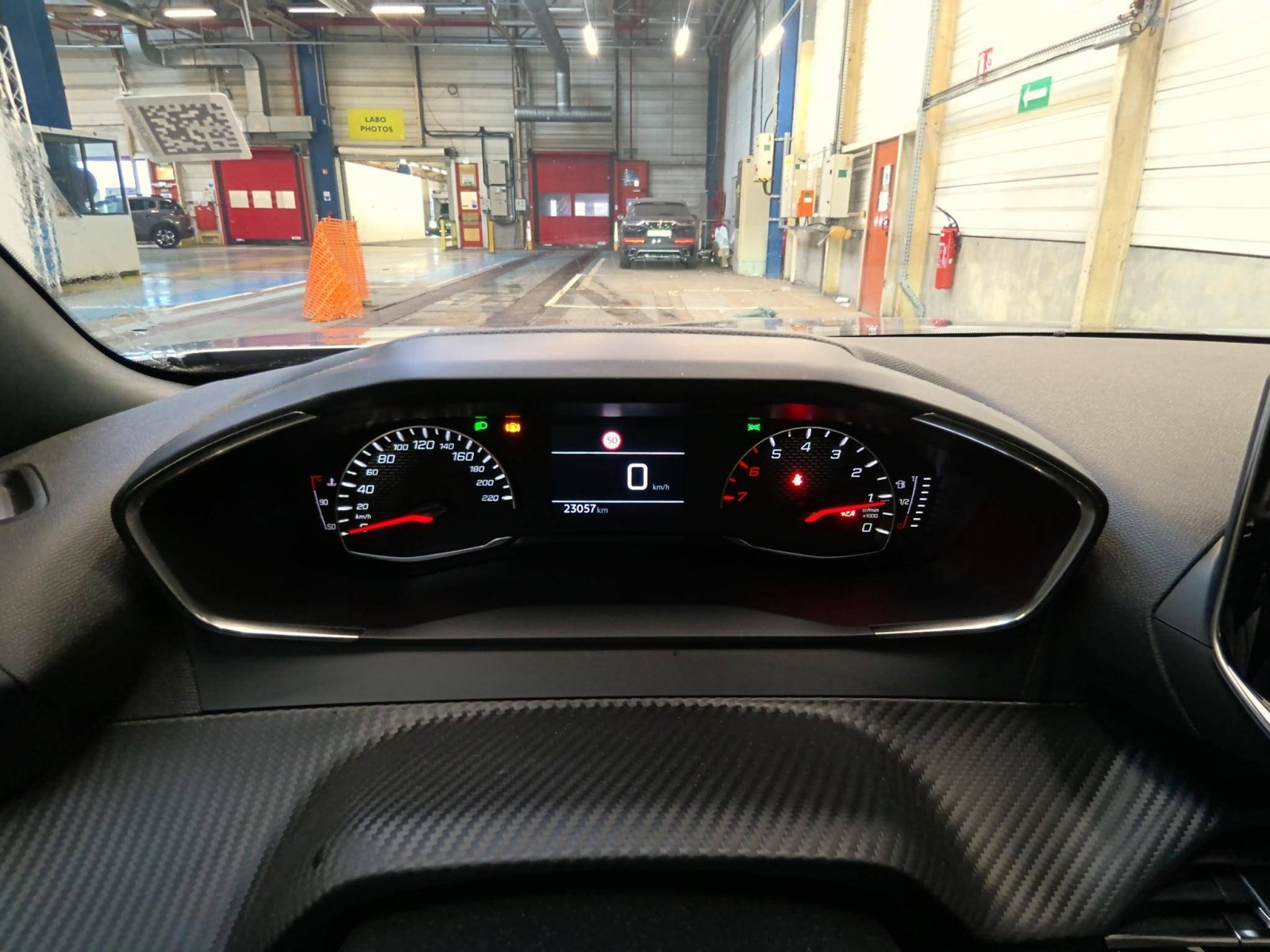 PEUGEOT - 2008 - #861615 - 4