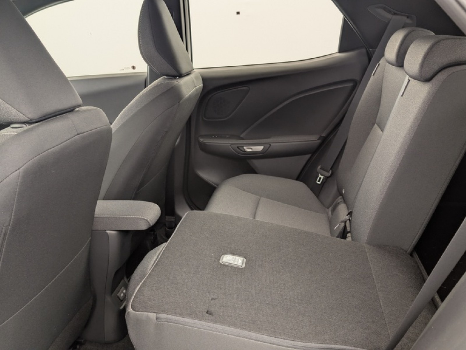 LEXUS - LBX - #857634 - 23