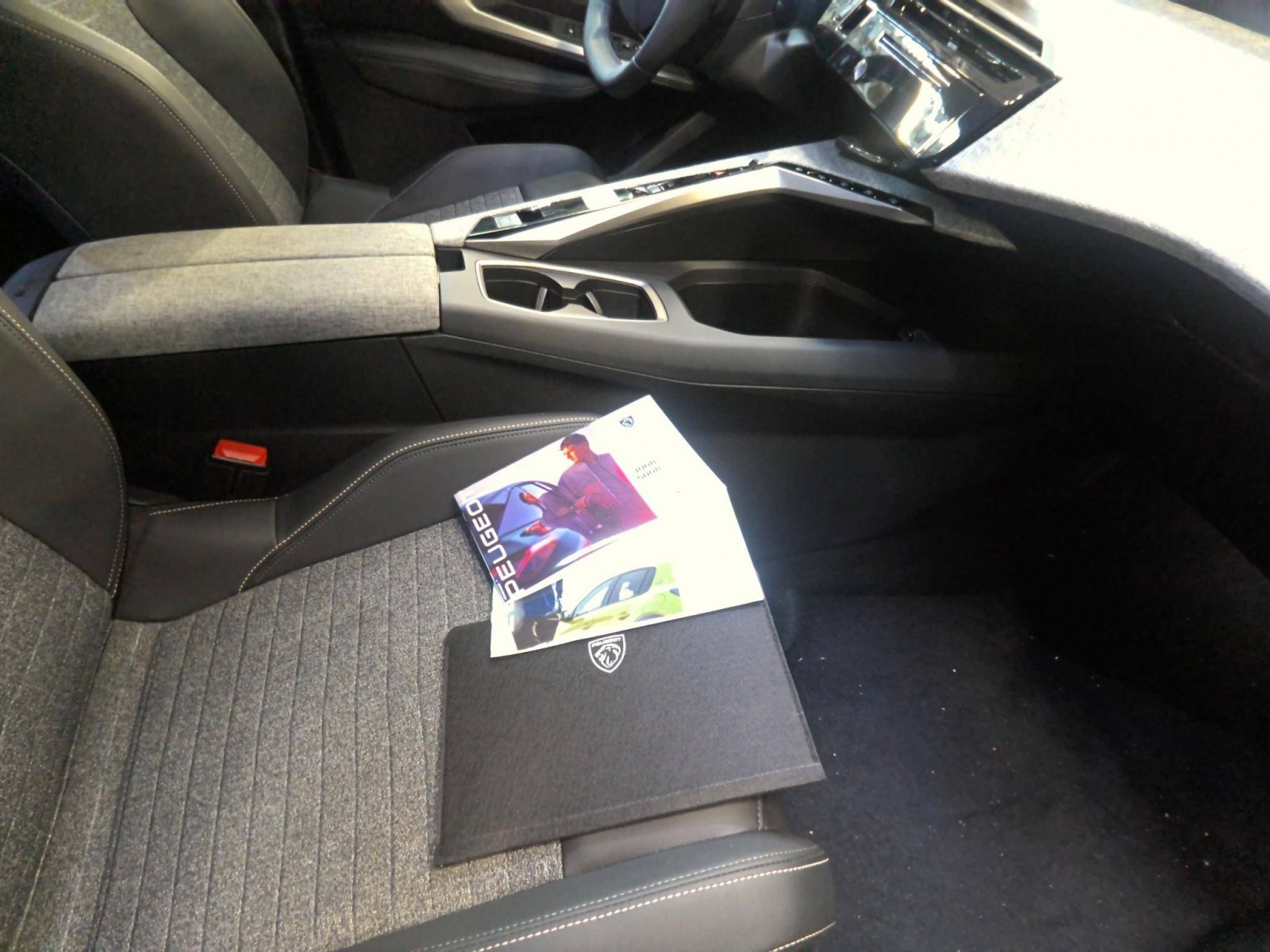 PEUGEOT - 3008 - #861498 - 2