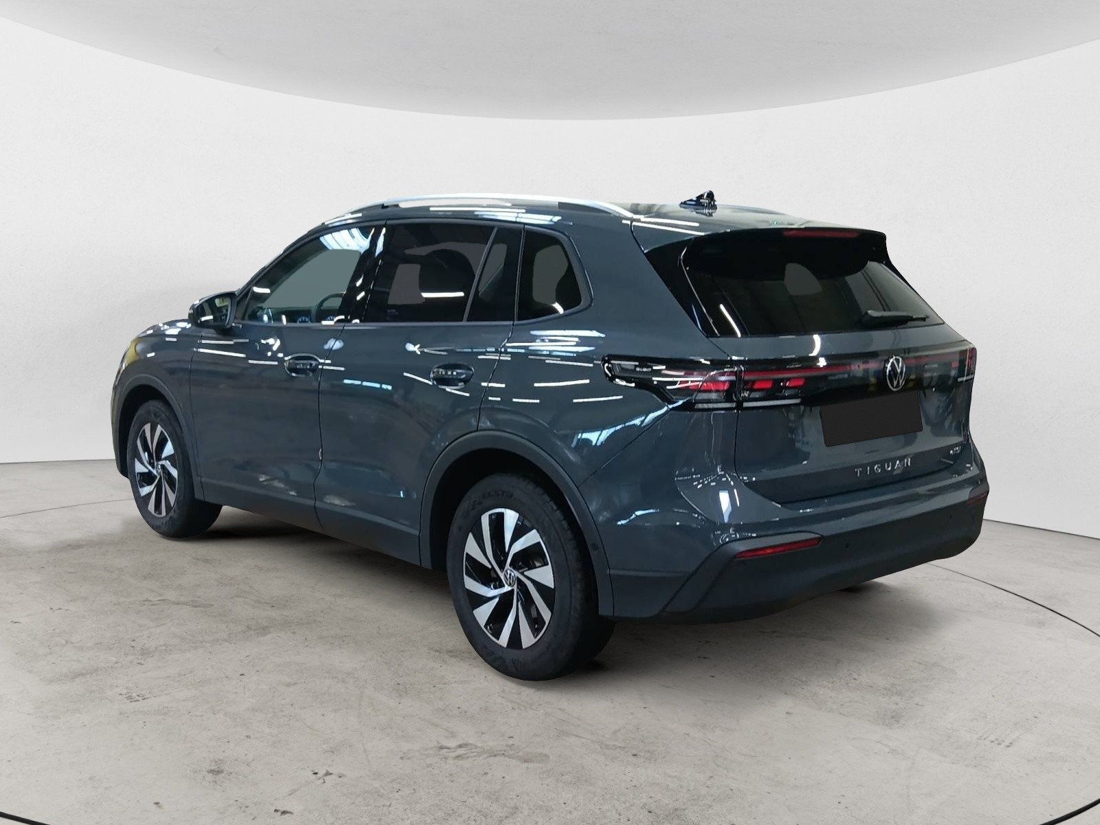 VOLKSWAGEN - TIGUAN - #859698 - 2