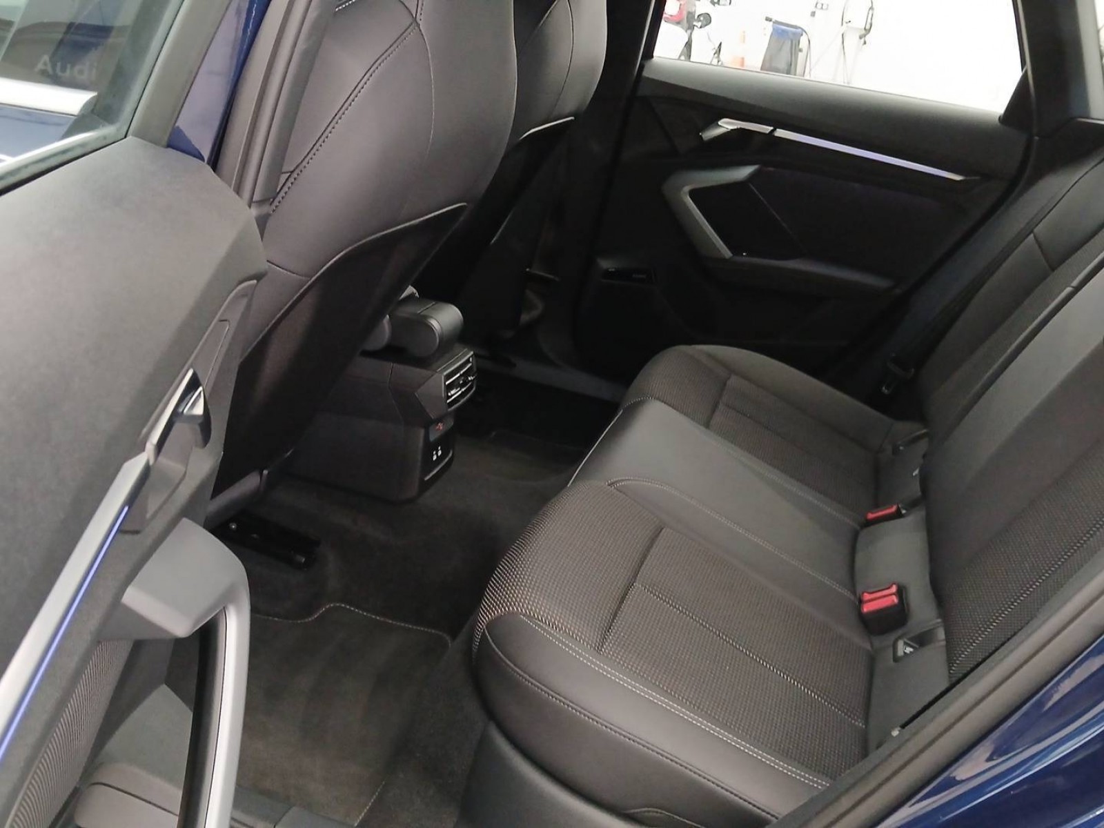 AUDI - A3 SPORTBACK - #859932 - 8