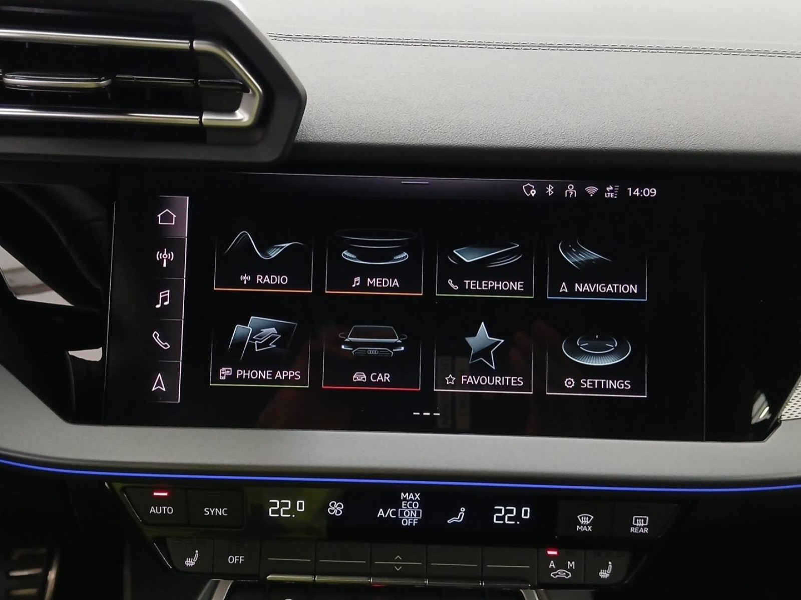 AUDI - A3 SPORTBACK - #859932 - 11