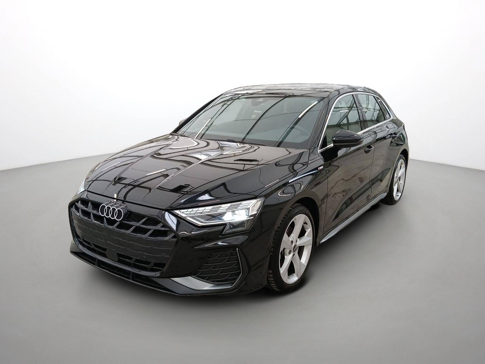 AUDI - A3 SPORTBACK - #859926 - 0