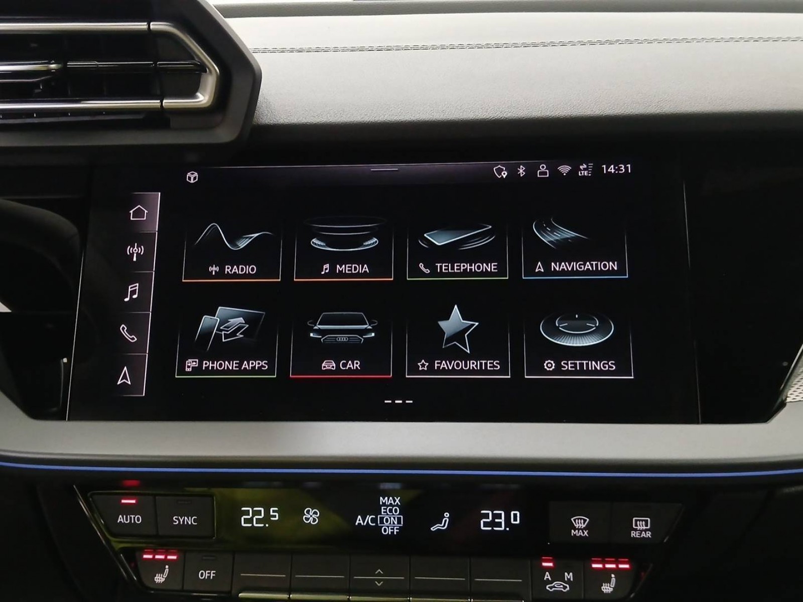 AUDI - A3 SPORTBACK - #859926 - 11