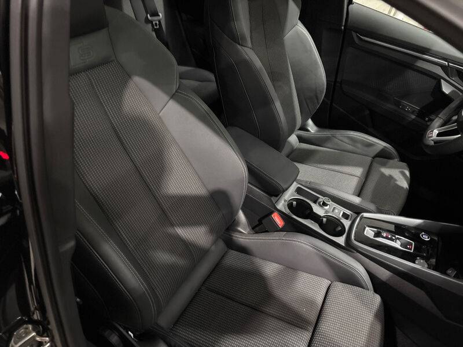 AUDI - A3 SPORTBACK - #859931 - 14