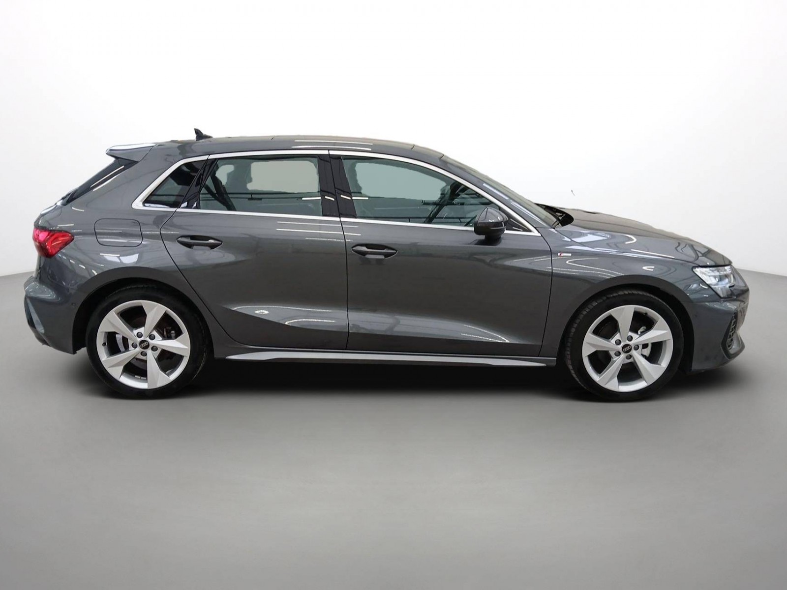 AUDI - A3 SPORTBACK - #856669 - 16