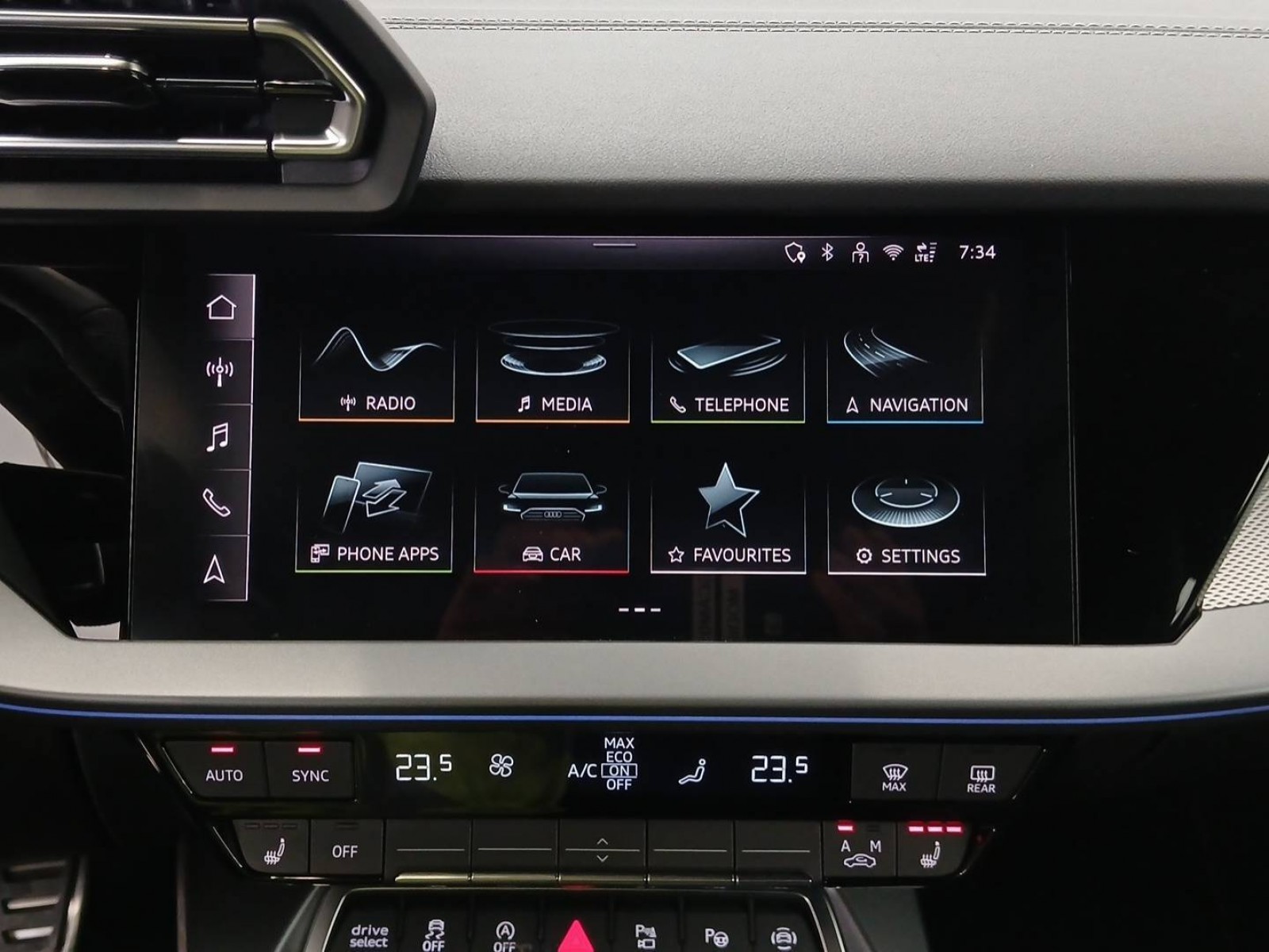 AUDI - A3 SPORTBACK - #859925 - 11