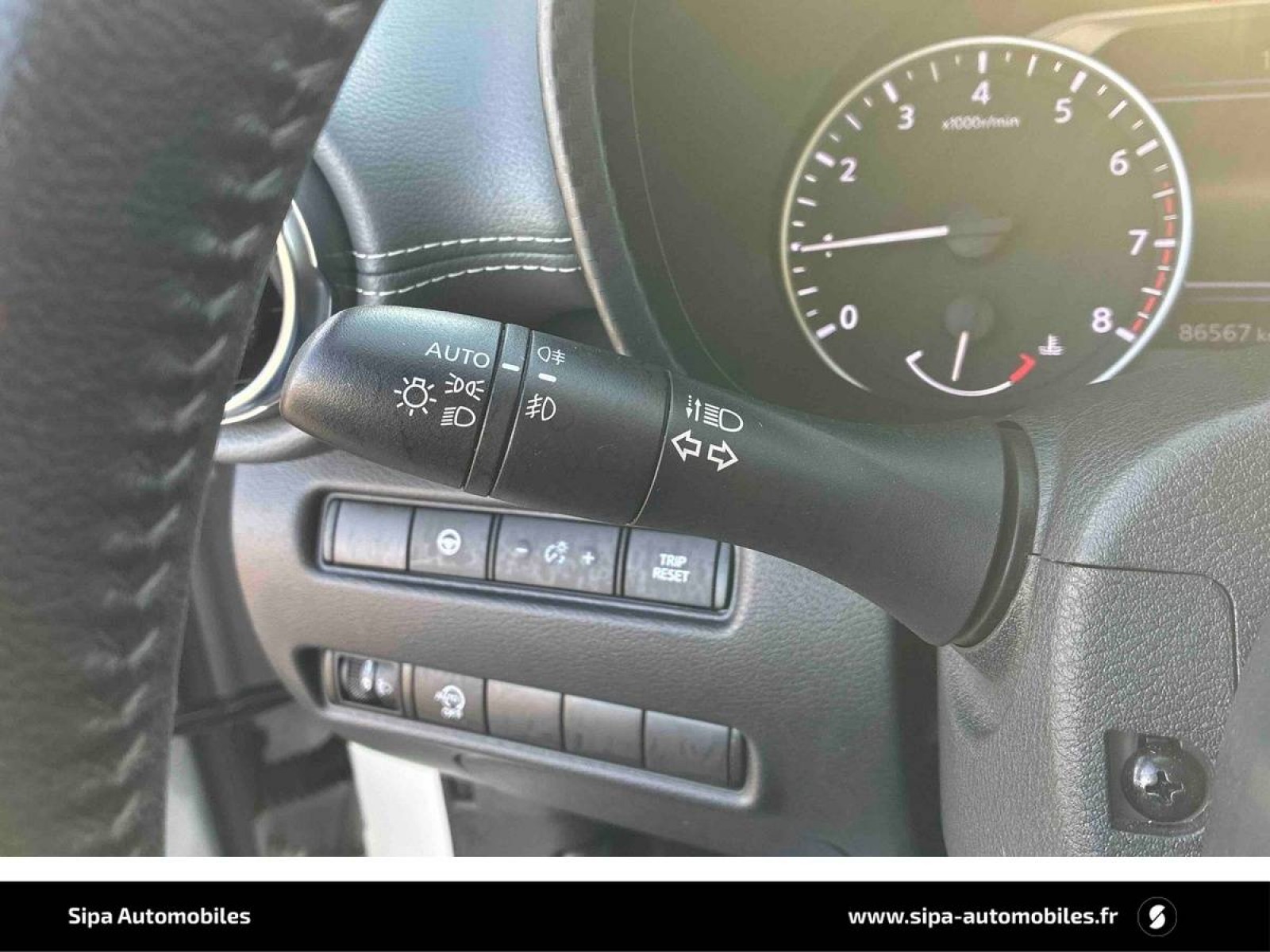 NISSAN - JUKE - #862285 - 21