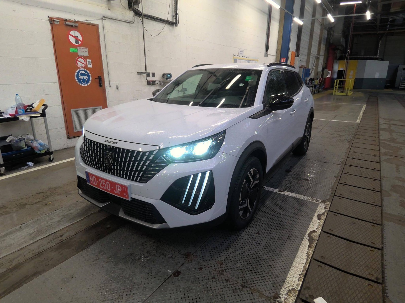 PEUGEOT - 2008 - #862334 - 0