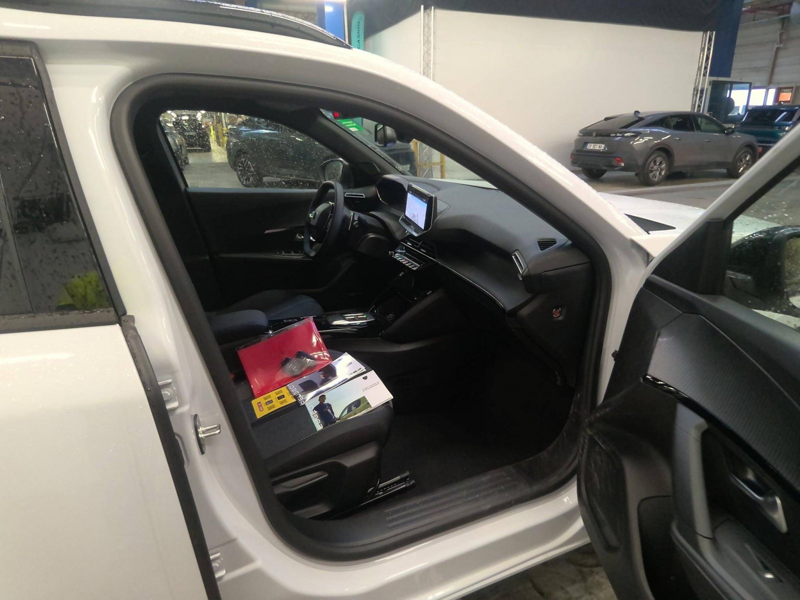 PEUGEOT - 2008 - #862334 - 2