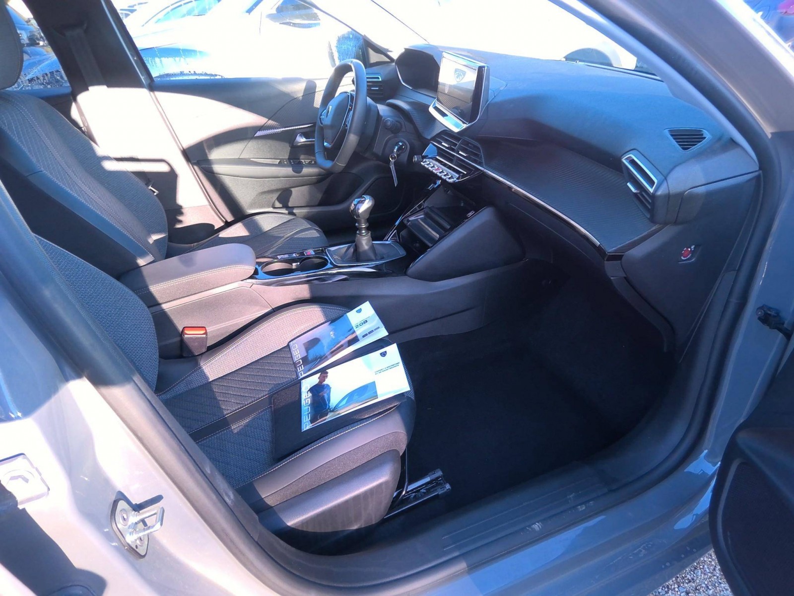 PEUGEOT - 208 - #862336 - 2