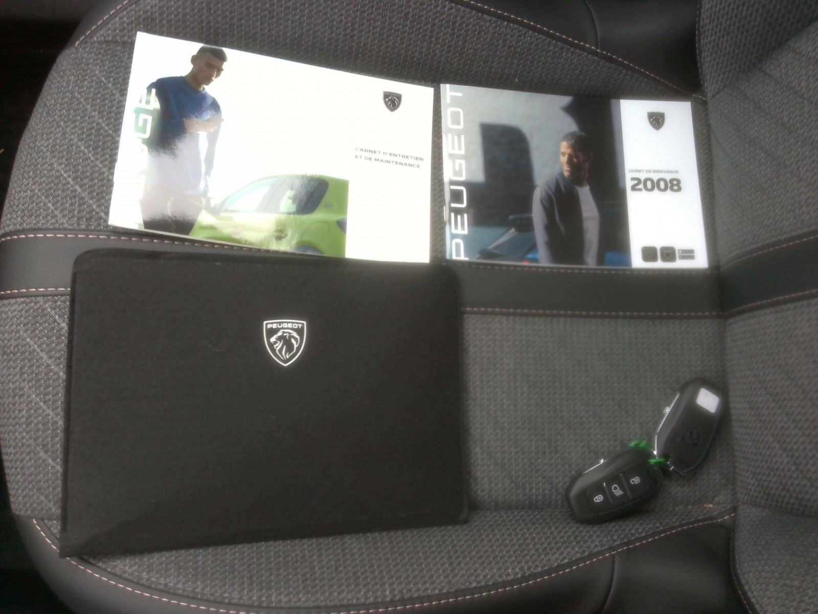 PEUGEOT - 2008 - #862338 - 5