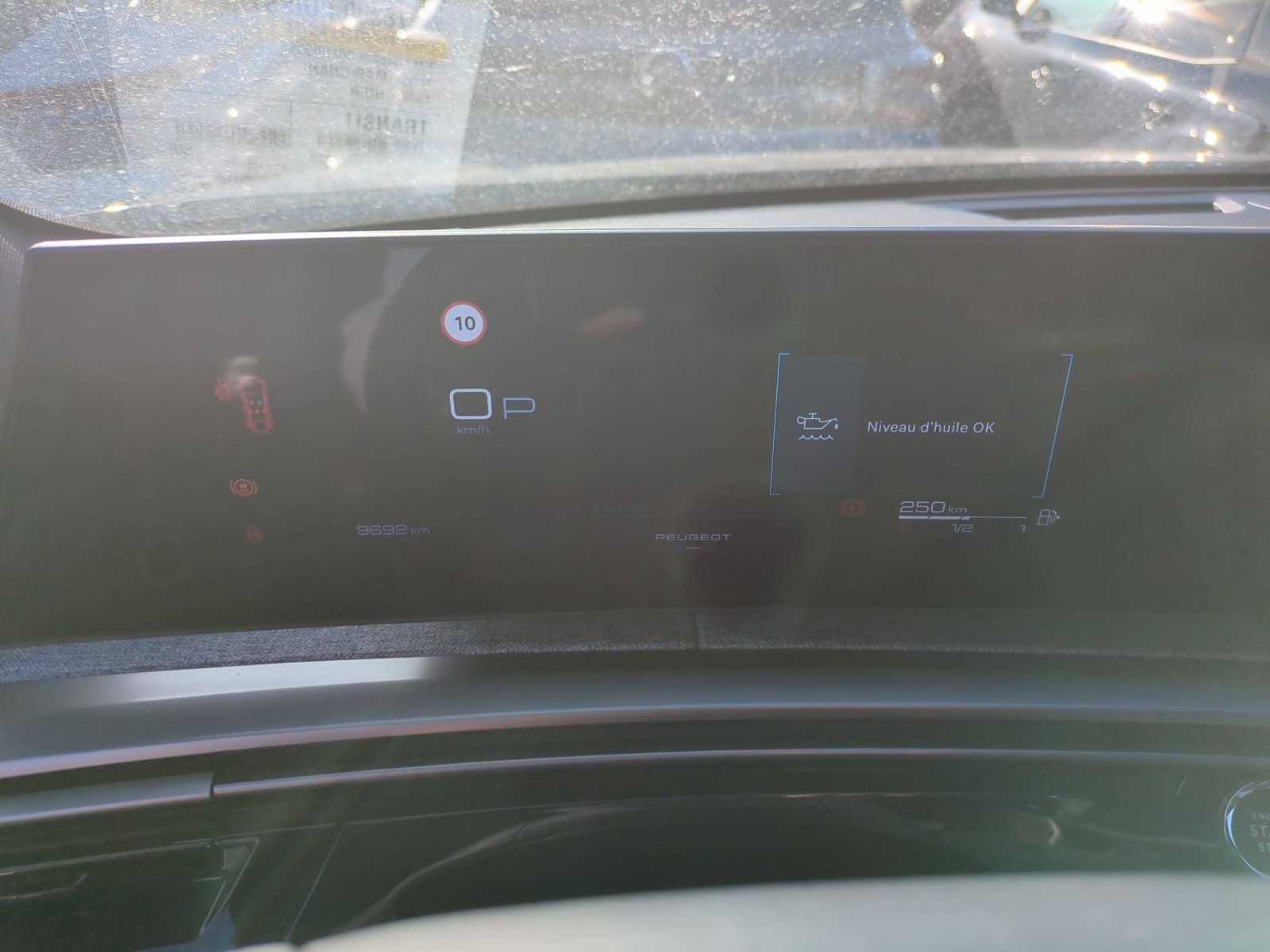 PEUGEOT - 3008 - #862349 - 4