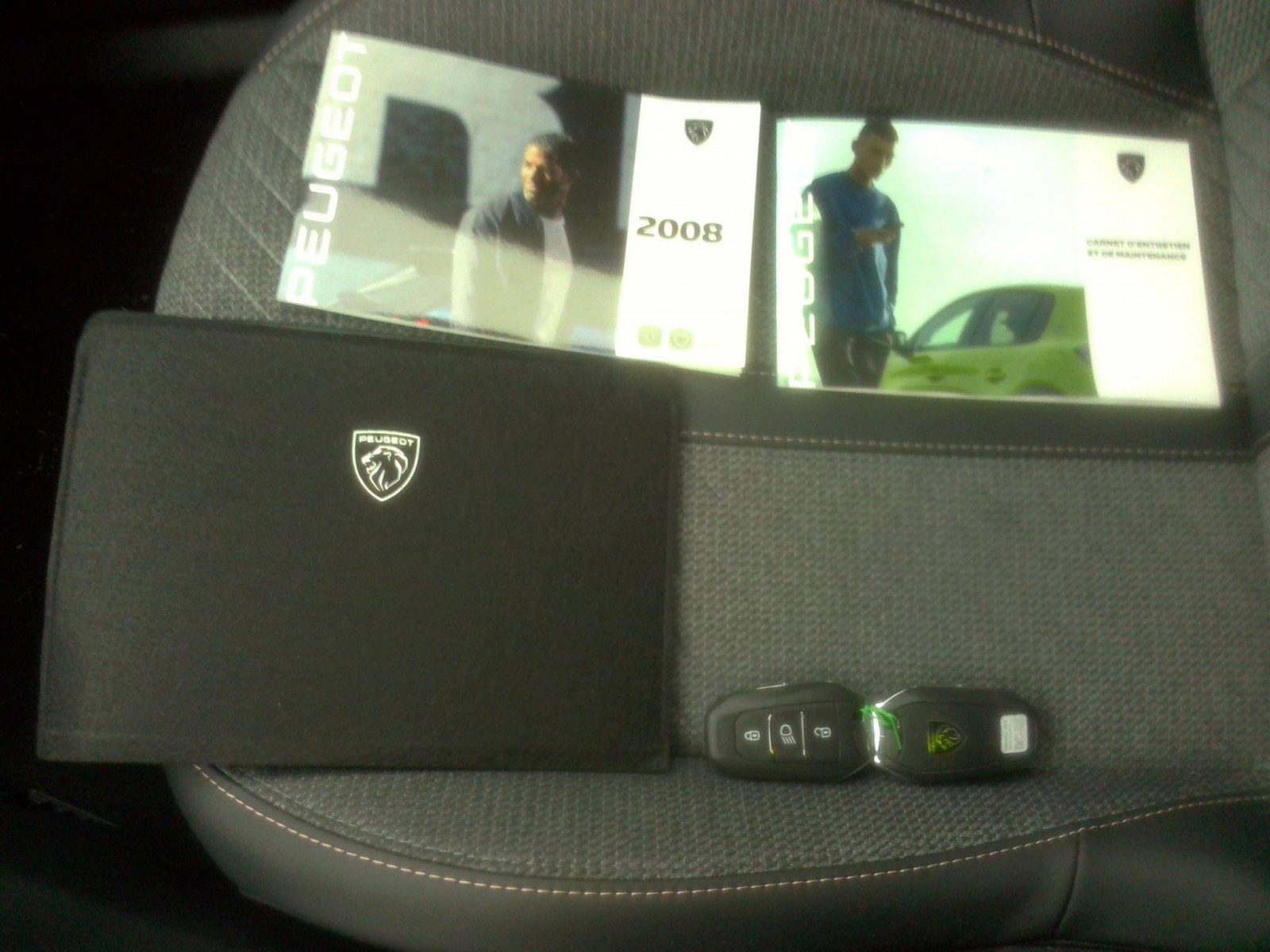 PEUGEOT - 2008 - #862355 - 5