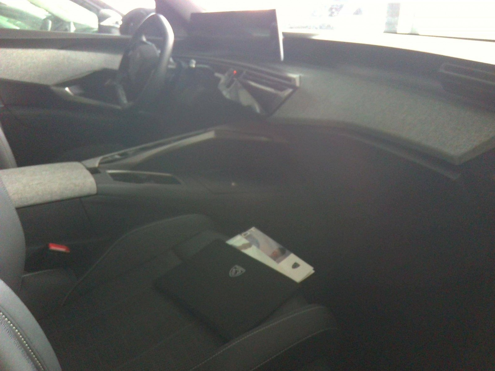 PEUGEOT - 3008 - #862364 - 2