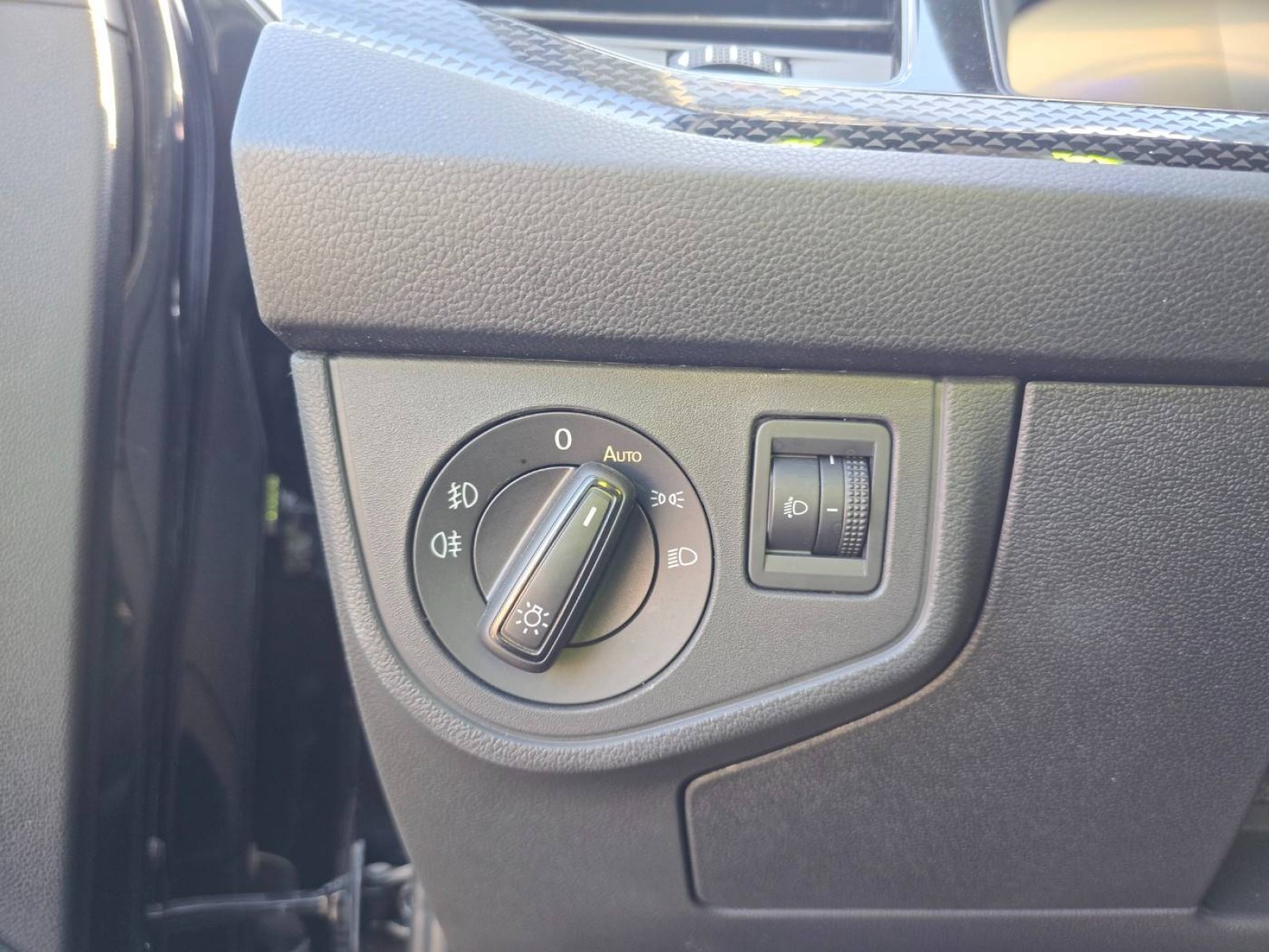 VOLKSWAGEN - TAIGO - #862470 - 2