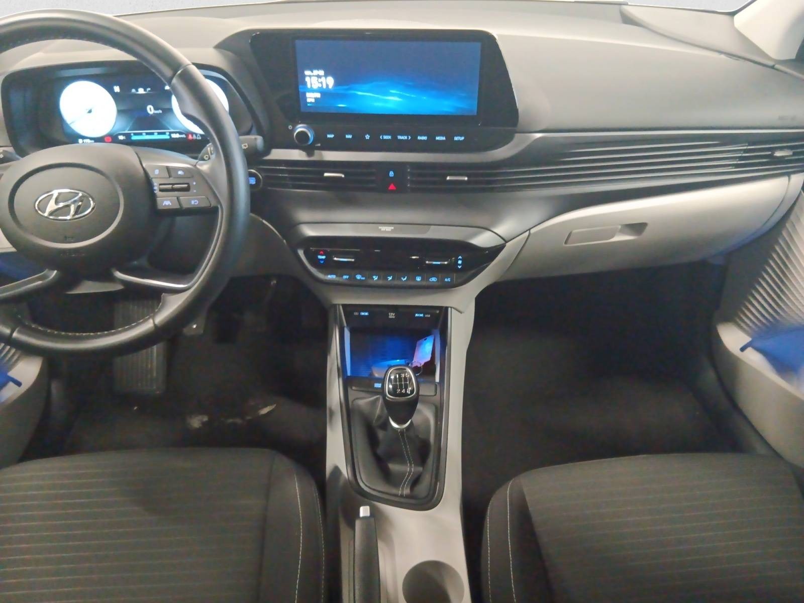 HYUNDAI - i20 - #862115 - 11