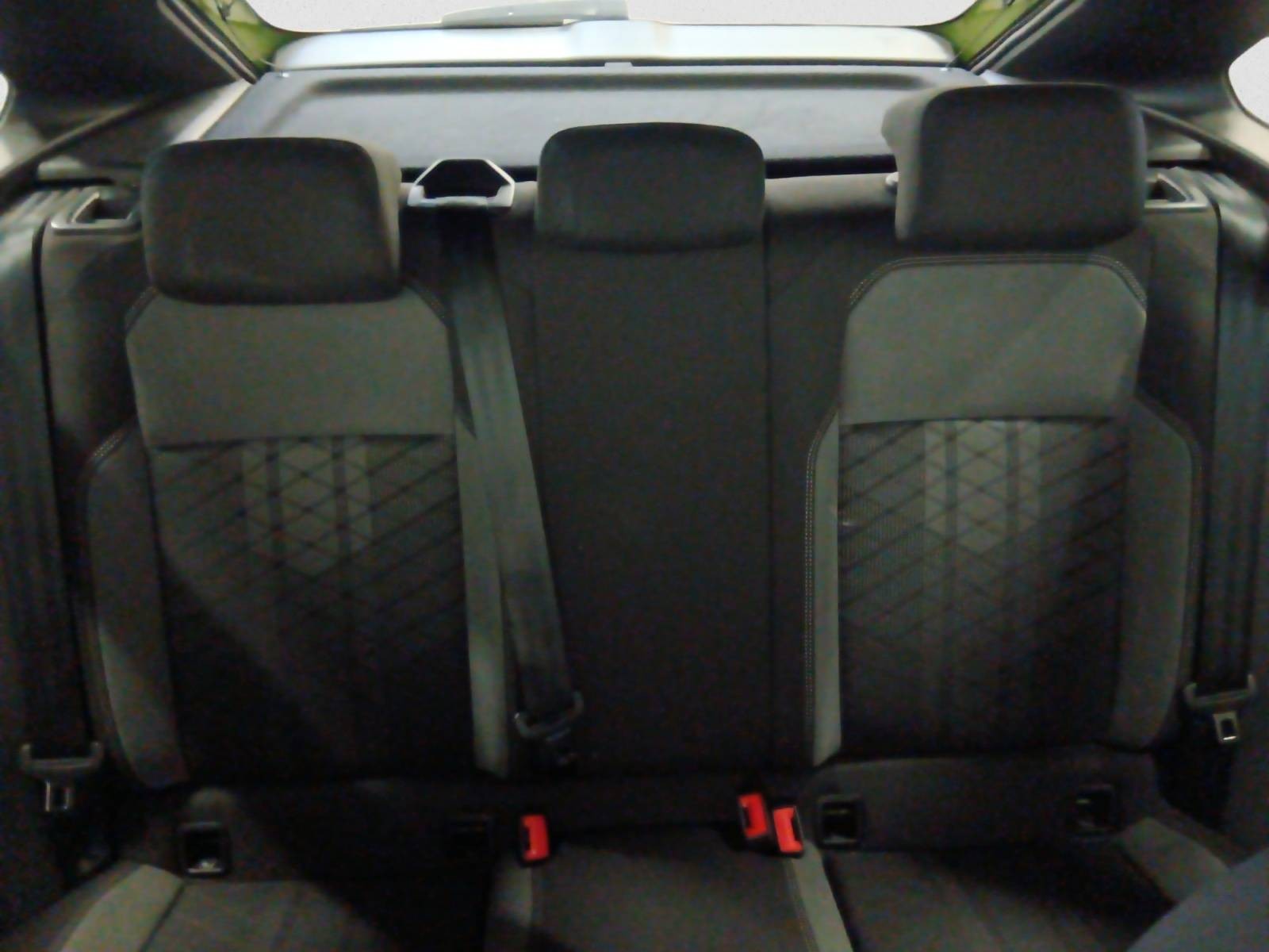 VOLKSWAGEN - TAIGO - #860476 - 8