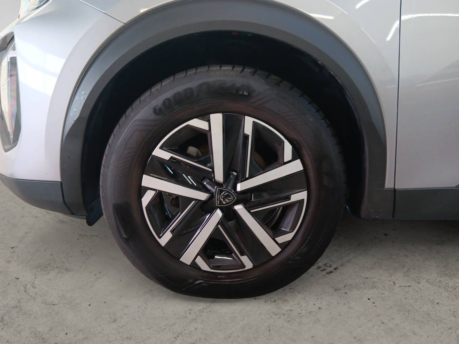 PEUGEOT - 2008 - #861611 - 12