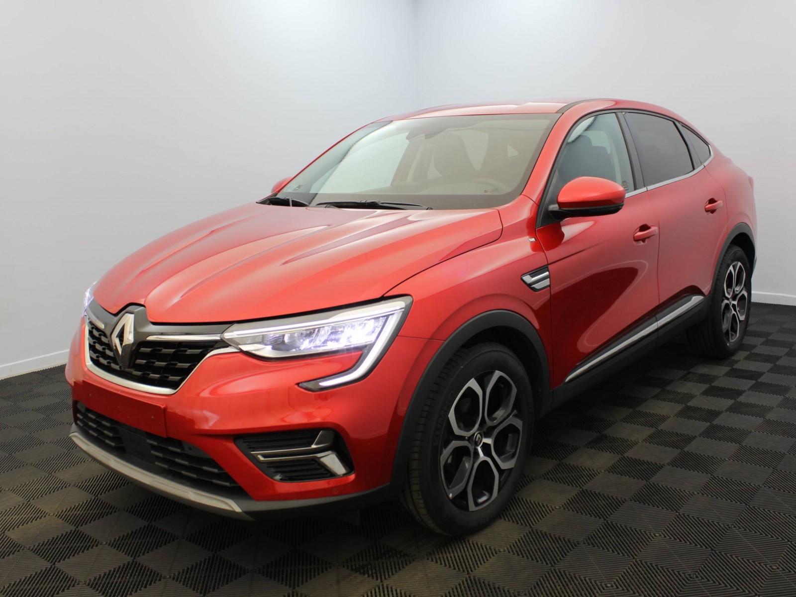 RENAULT - ARKANA - #253869 - 0