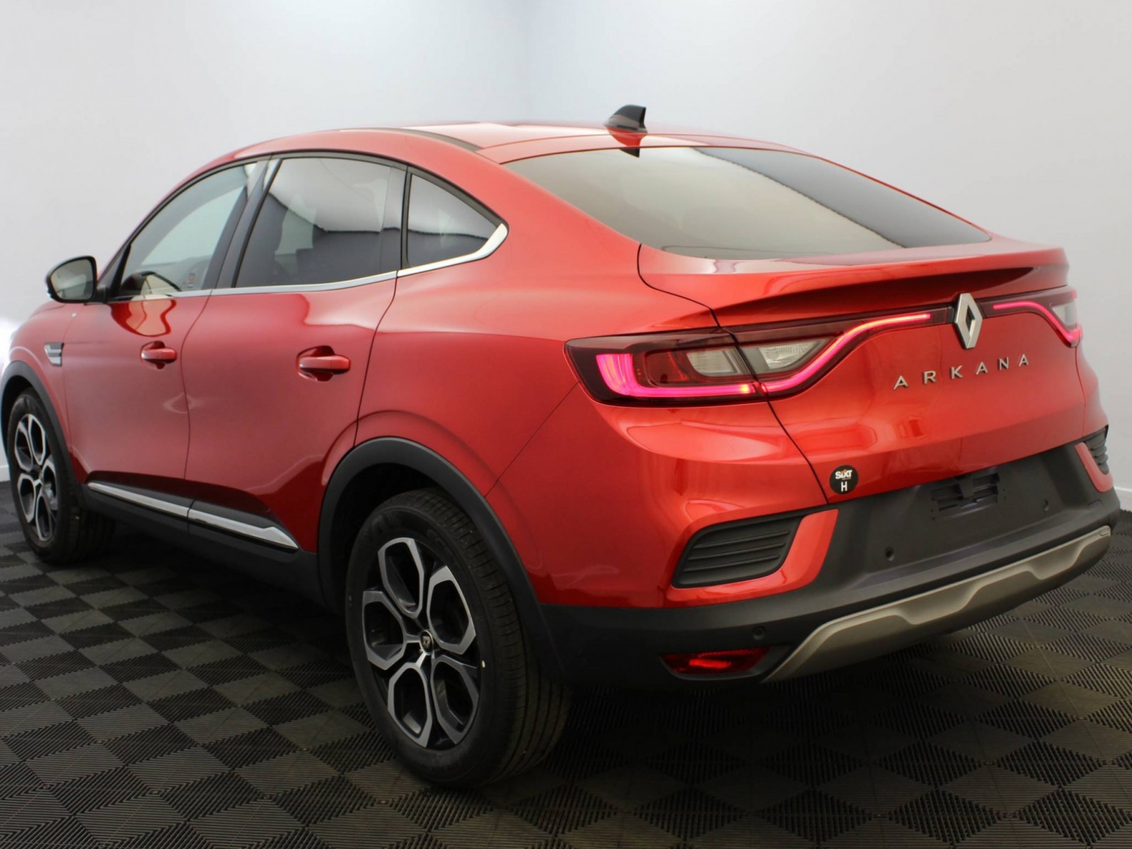 RENAULT - ARKANA - #253869 - 18