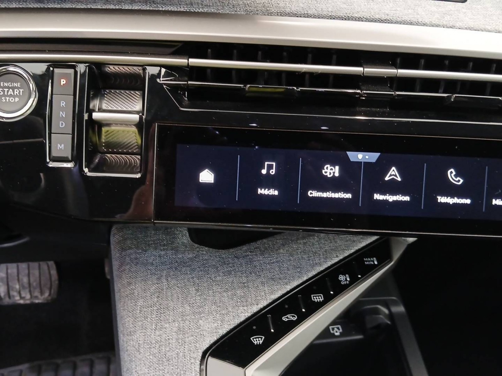 PEUGEOT - 3008 - #861510 - 9