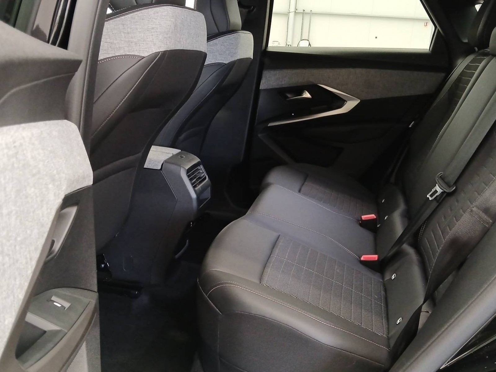 PEUGEOT - 3008 - #859621 - 13