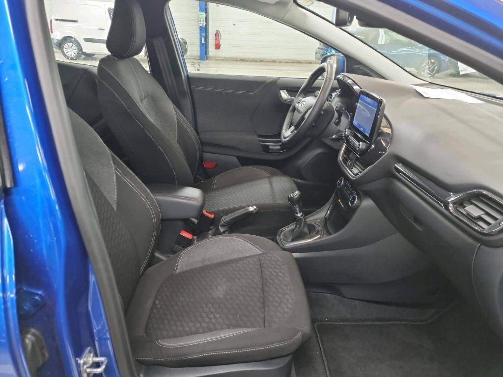 FORD - PUMA - #864338 - 10