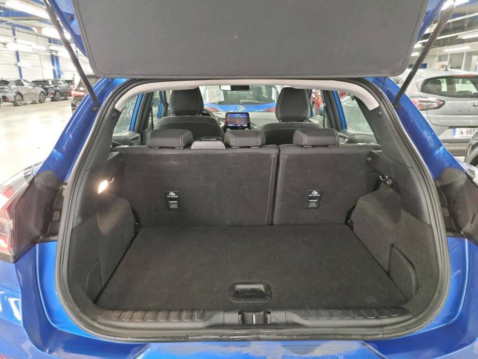 FORD - PUMA - #864338 - 13