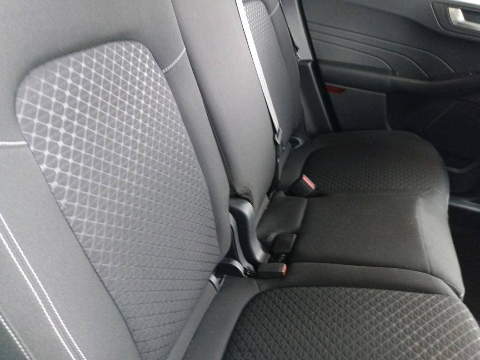 FORD - KUGA - #865250 - 8