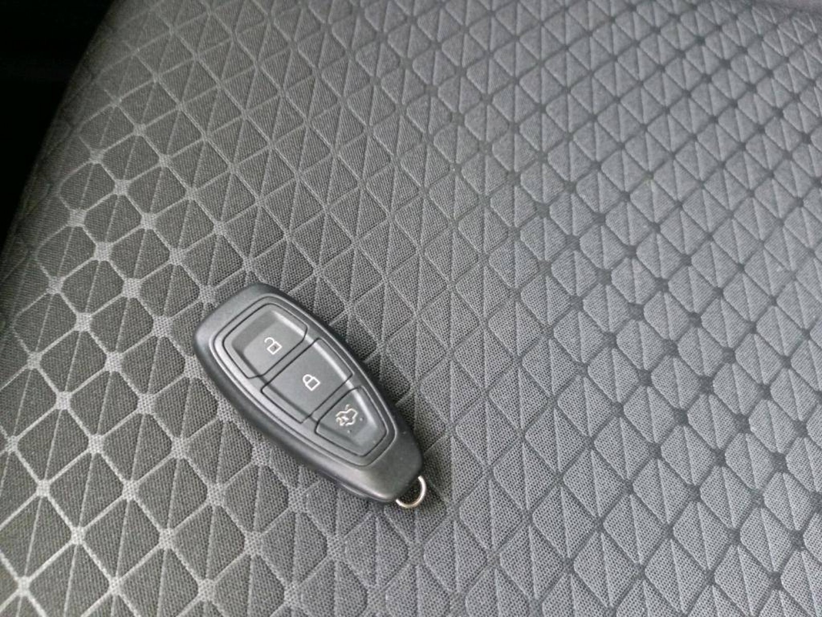 FORD - KUGA - #865250 - 13