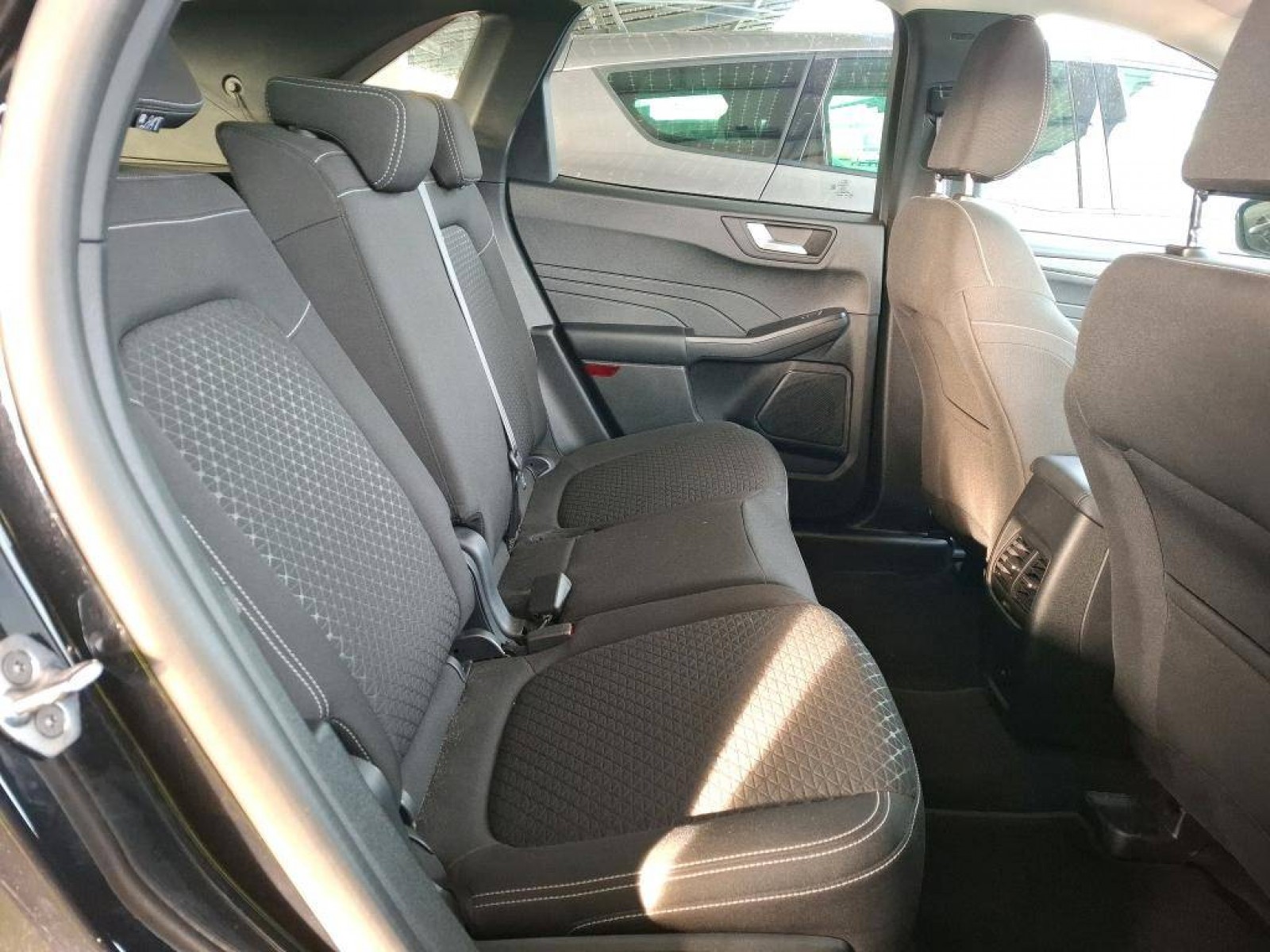 FORD - KUGA - #865251 - 7