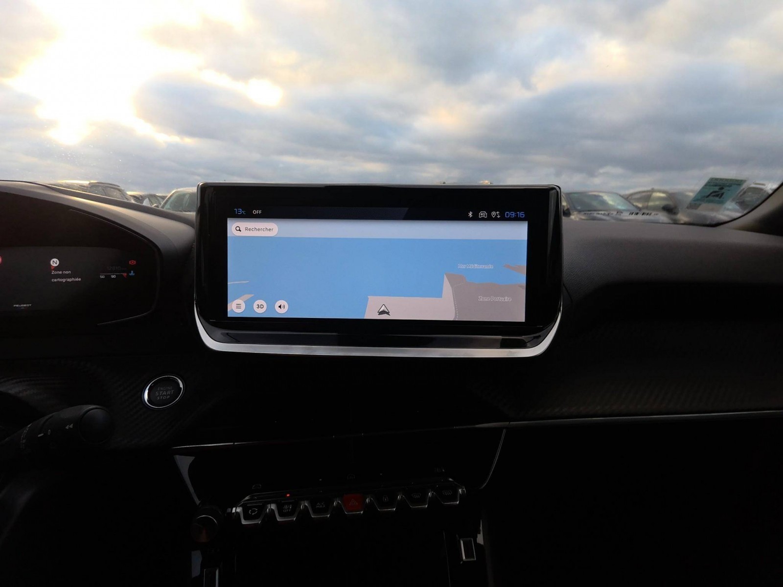 PEUGEOT - 2008 - #865487 - 4