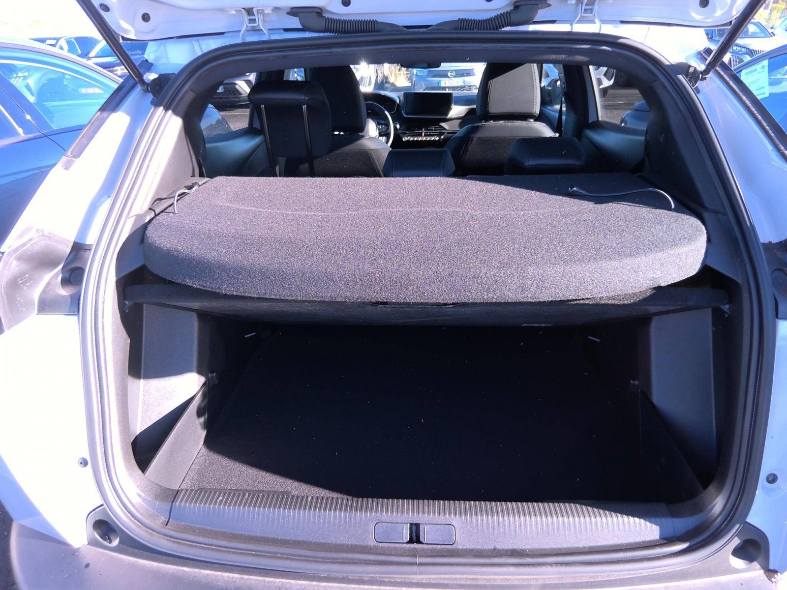 PEUGEOT - 2008 - #865488 - 6