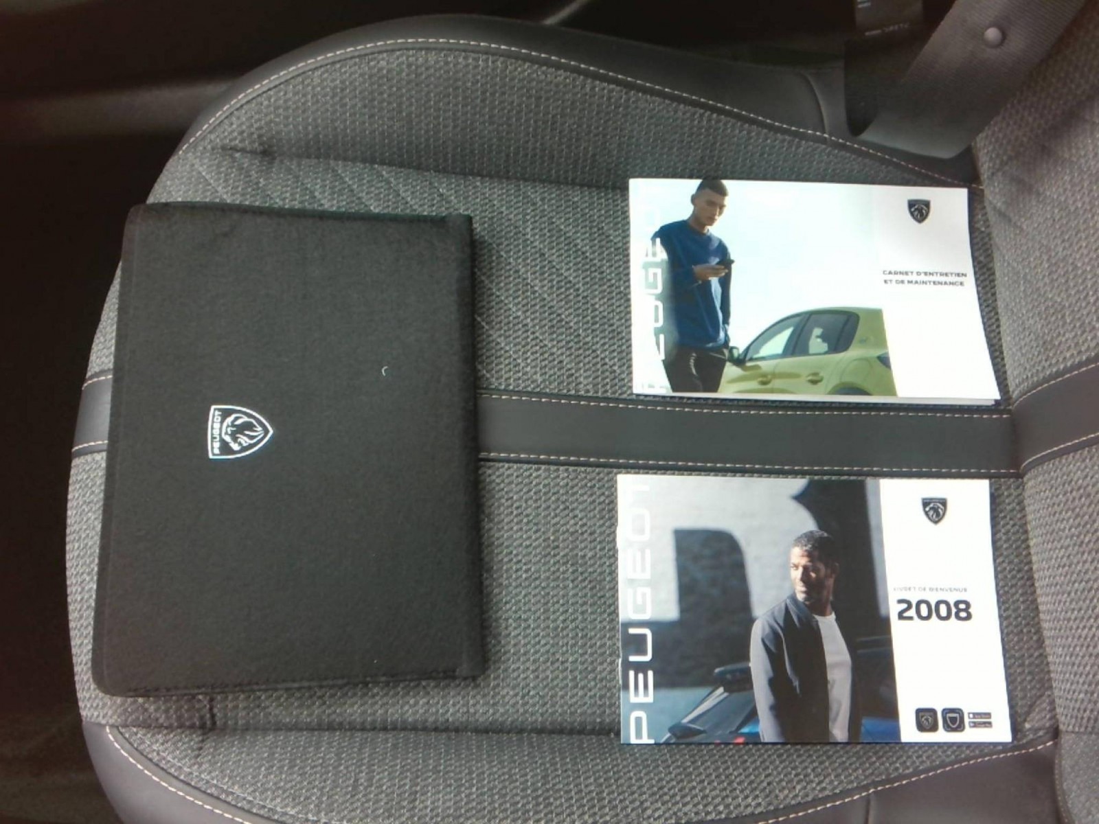 PEUGEOT - 2008 - #865461 - 4