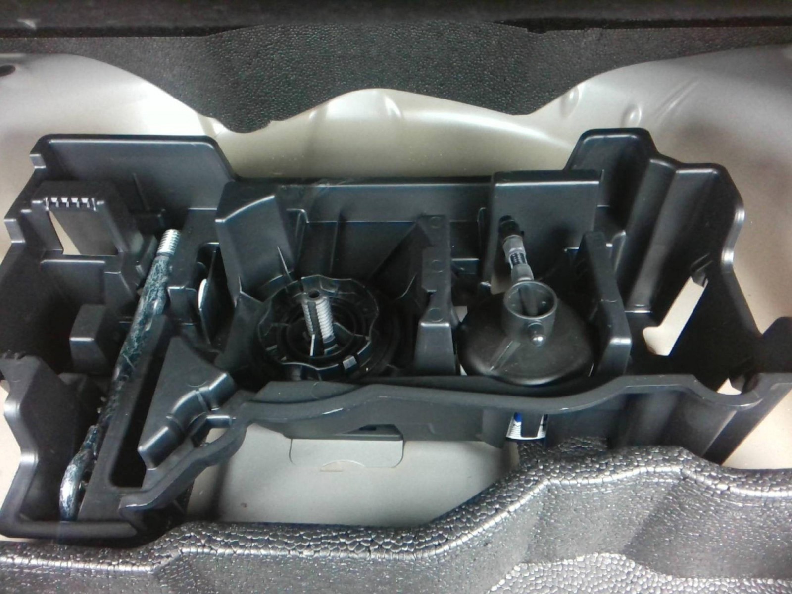 PEUGEOT - 2008 - #865461 - 7