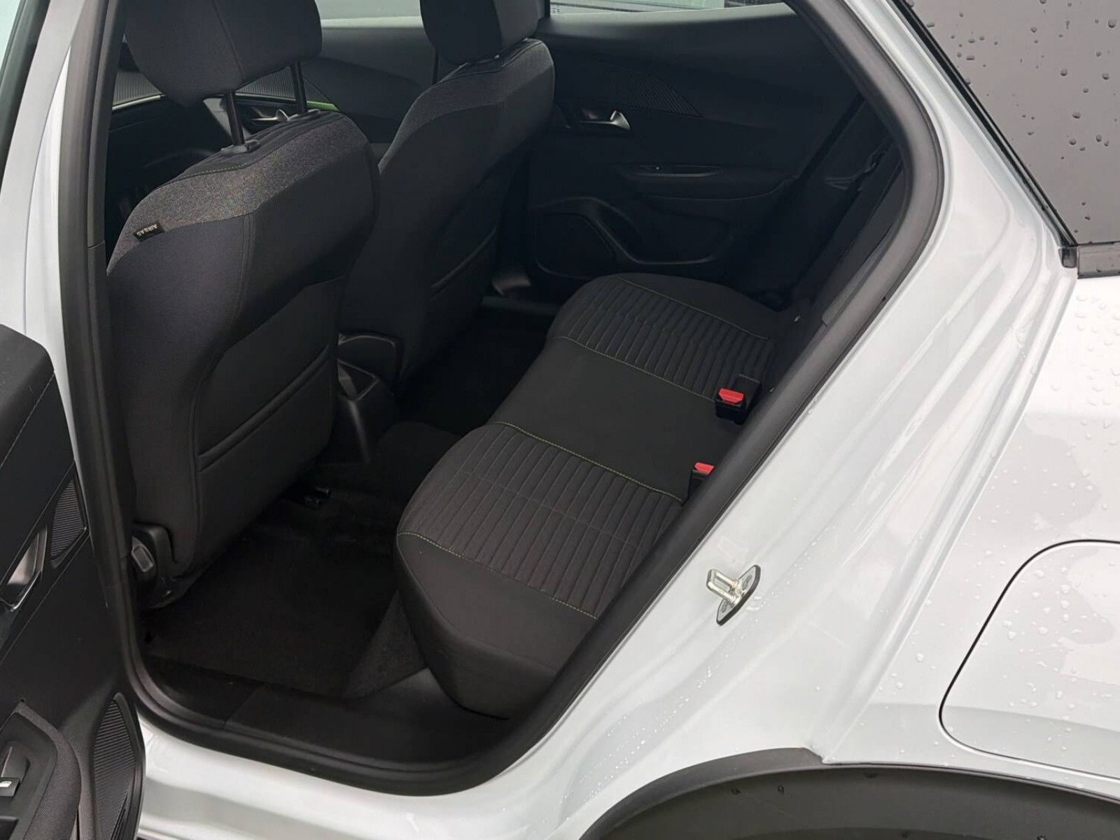 PEUGEOT - 2008 - #866106 - 12