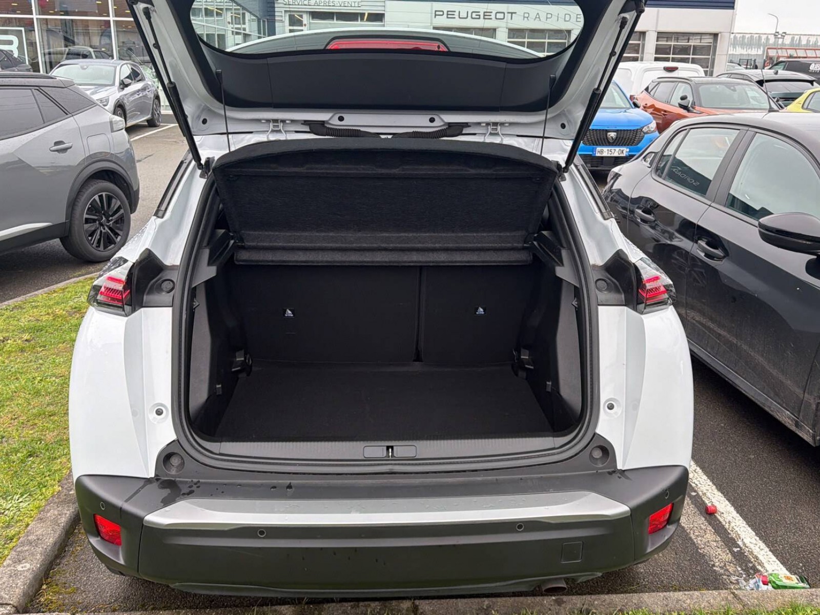 PEUGEOT - 2008 - #866106 - 13