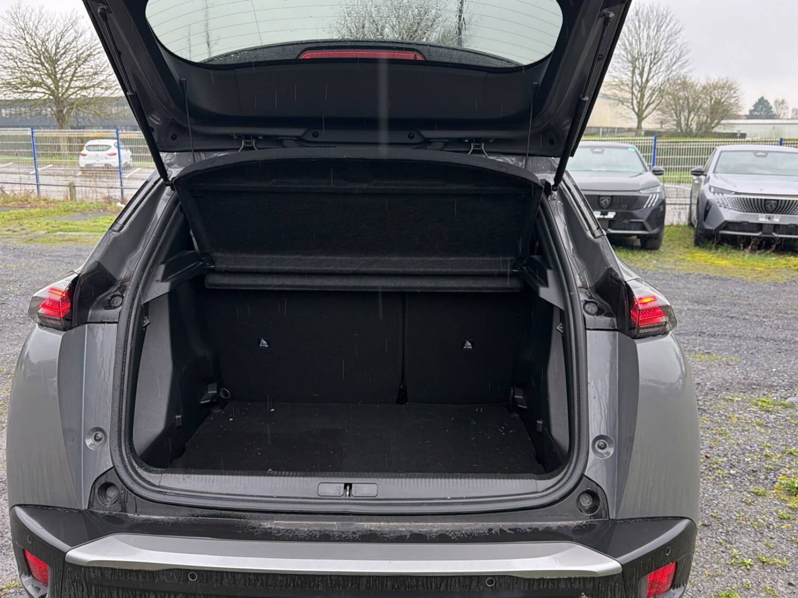 PEUGEOT - 2008 - #866107 - 11